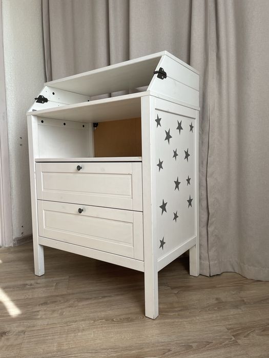 Комод IKEA с пеленальным столиком