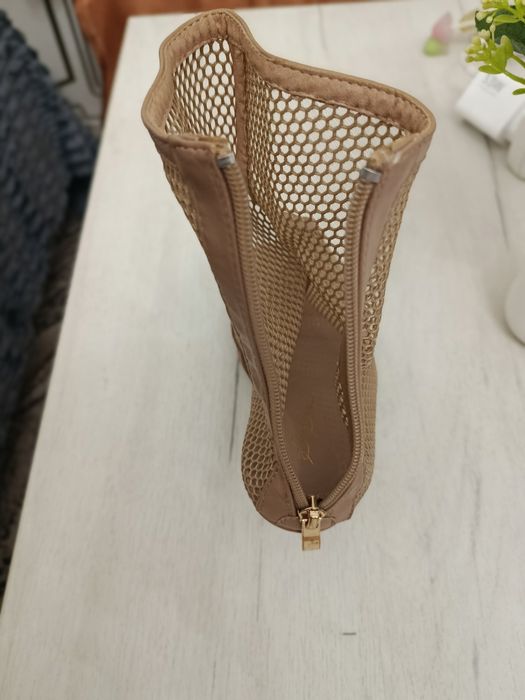 Обувь женская 40/41