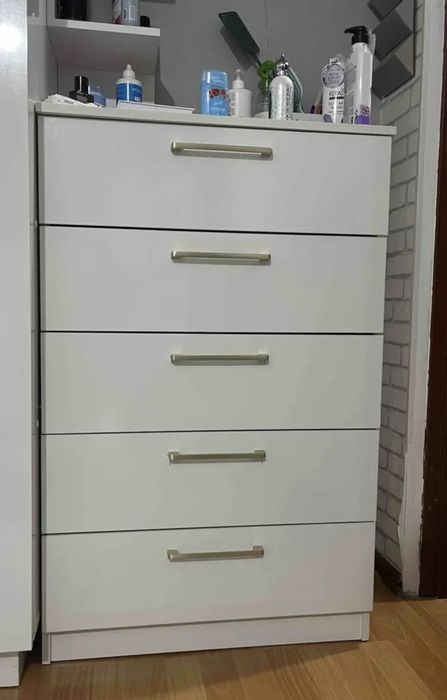 Продам шкаф, комод, полка для косметики