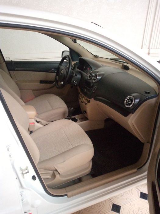 Nexia 3  bejivi salon