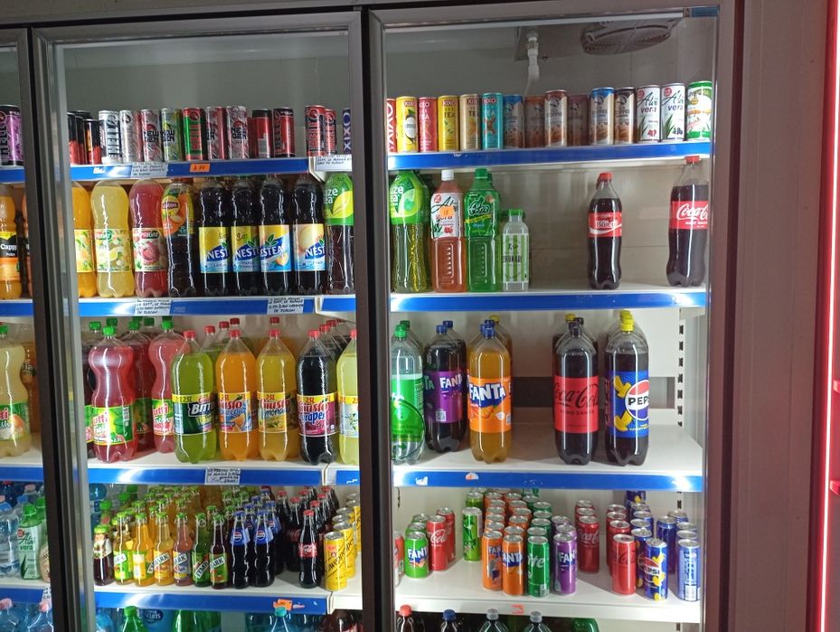 Frigider mare de magazin