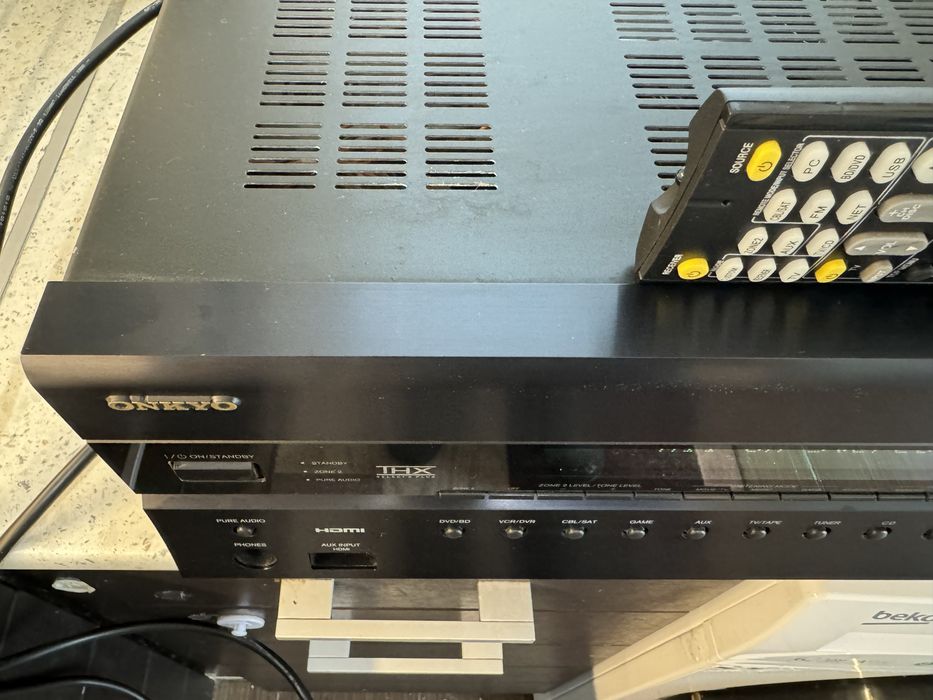 Onkyo TX-SR707 resiver
