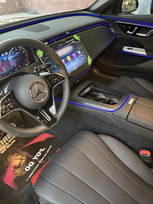Mercedes benz w214 E200