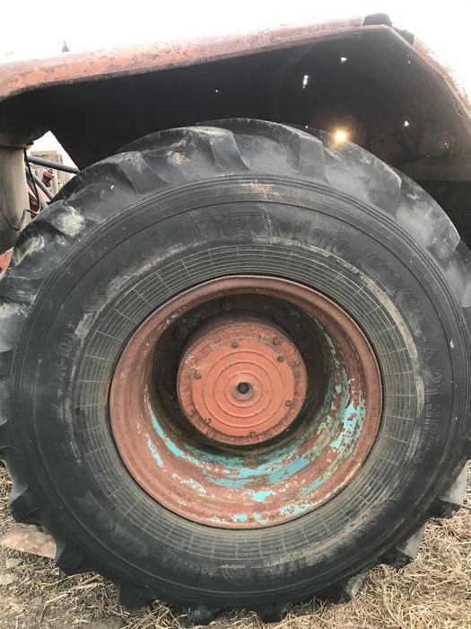 трактор т150 колёсный