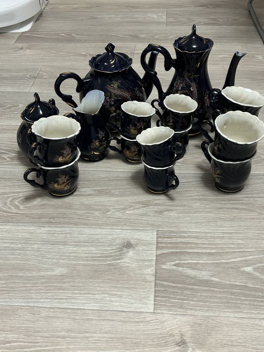Продам чайно-кофейный сервиз