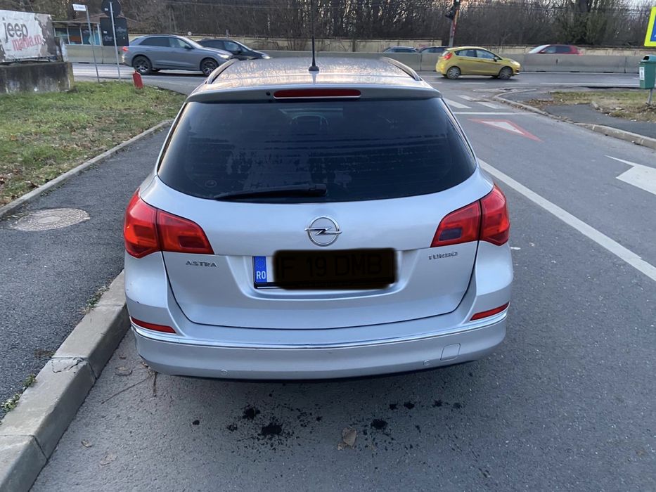 Opel Astra Sports Tourer