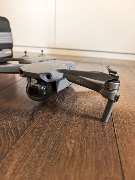 Дрон DJI Mavic Air 2