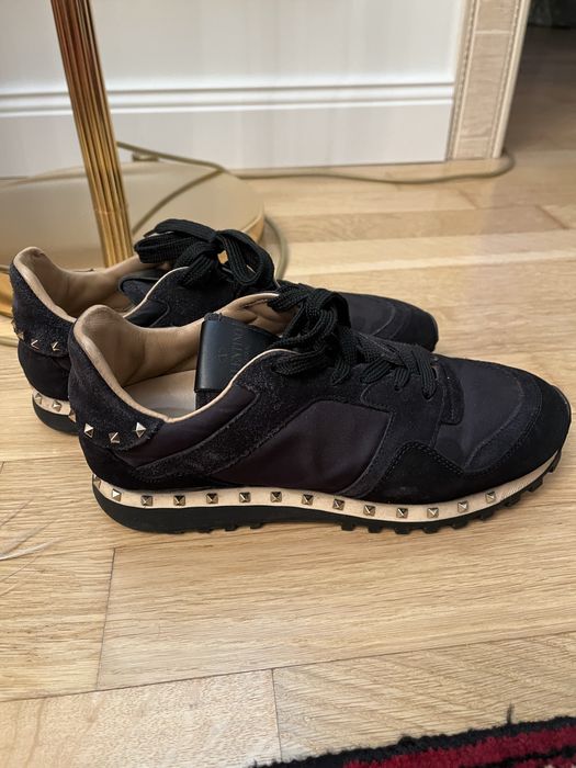 Кроссовки женские