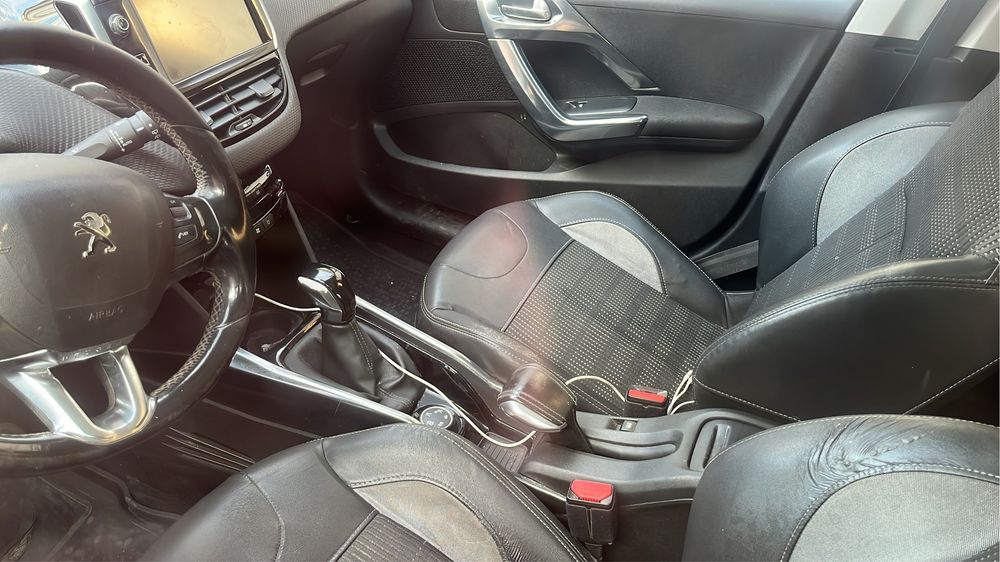Peugeot model 2008