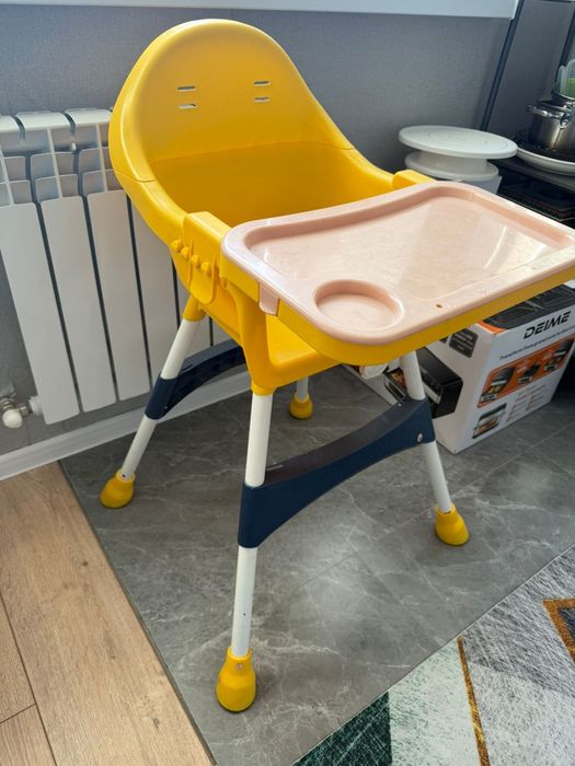 Продам детски стол