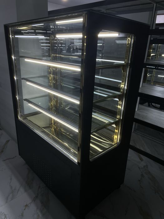 Холоделник витрина