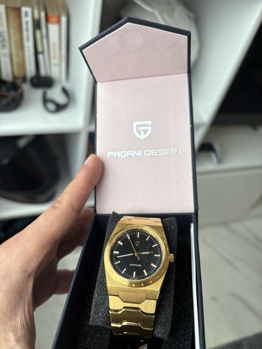 Pagani Desing Gold and black 37 mm