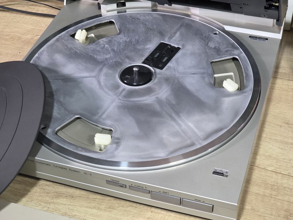 Pick-up TECHNICS SL-5, full automatic,  tangențial linear, direct drive, comenzi  digitale