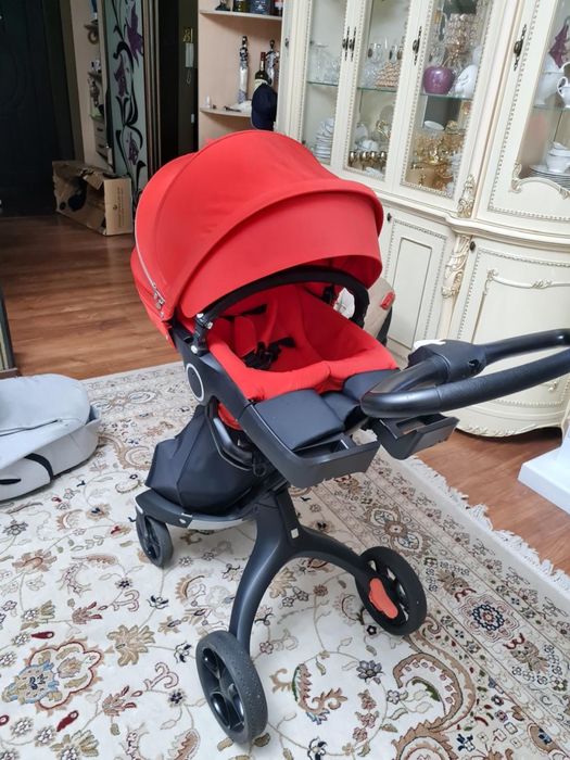 Продам коляску Stokke