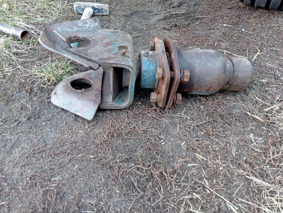 Ступицы, диски , рессоры ПТС -4