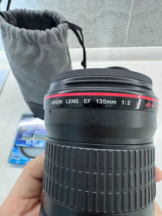 Объектив Canon 135 mm 2.0