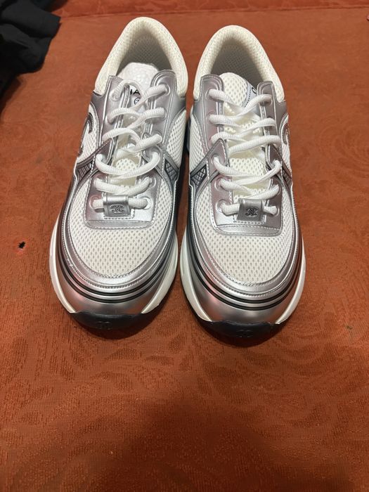 Adidasi chanel runner