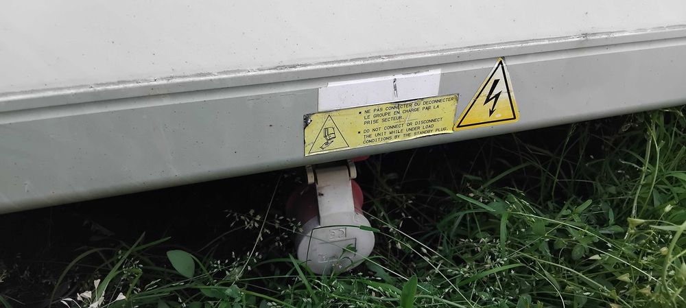 Cub frigorific , bena, container, magazie , Iveco , depozitare