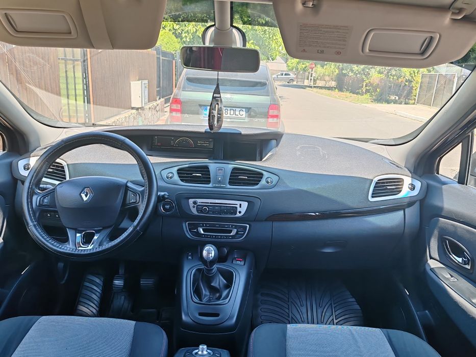 Scenic 3 1.5 dci 2013