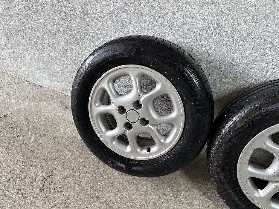 Продавам оригинални алуминиеви джанти за Рено 14 цола 4х100