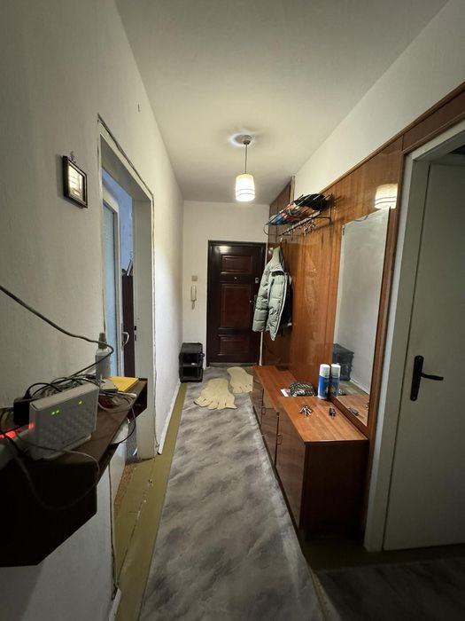 Тристаен апартамент в ж.к Братя Миладинови