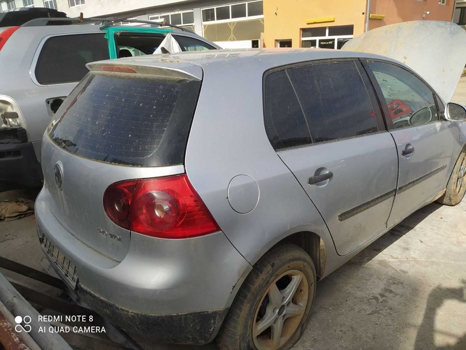 VW GOLF 5 2.0 бензин 150кс. 2005г. и 2.0 TDI 140кс На части.