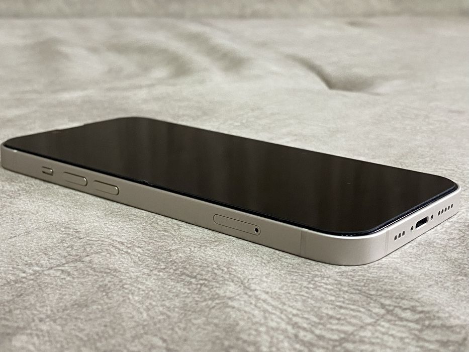 Продам iphone 13