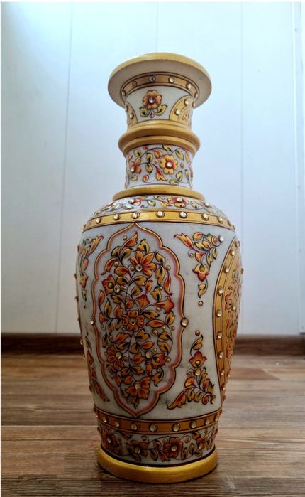 Продам вазу произ-во Индия