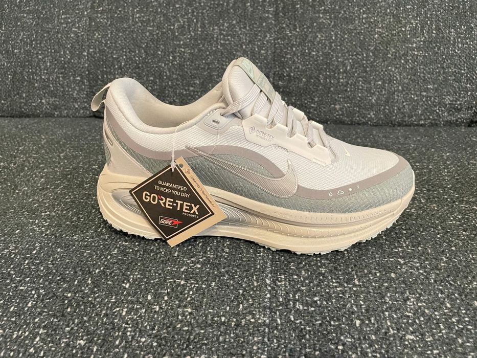 Adidasi NIKE vomero goretex nr 40,5