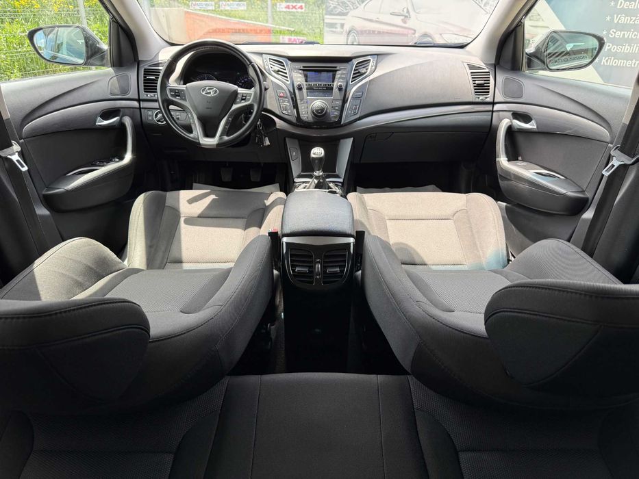 *RATE*Hyundai i40 Break 1.7CRDi kombi diesel 136CP 2013 Euro5 Light/LED import Germania impecabila km reali!