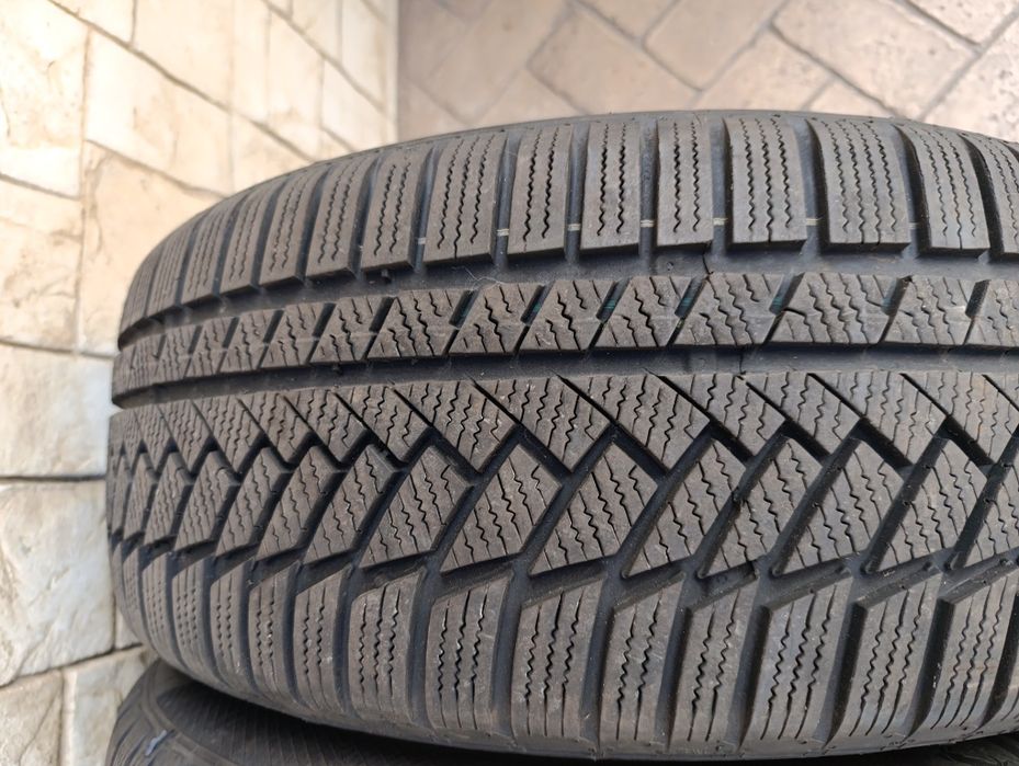 Зимни гуми Continental 225/50/17 Winter contact TS 850 БОРД