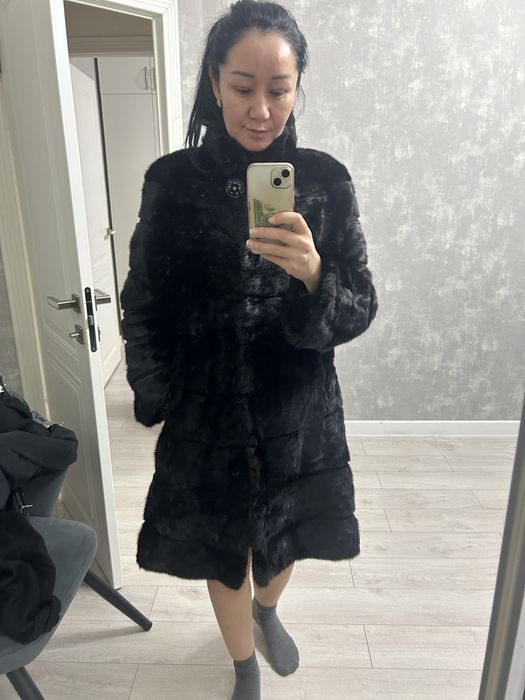 Шуба норковая черная