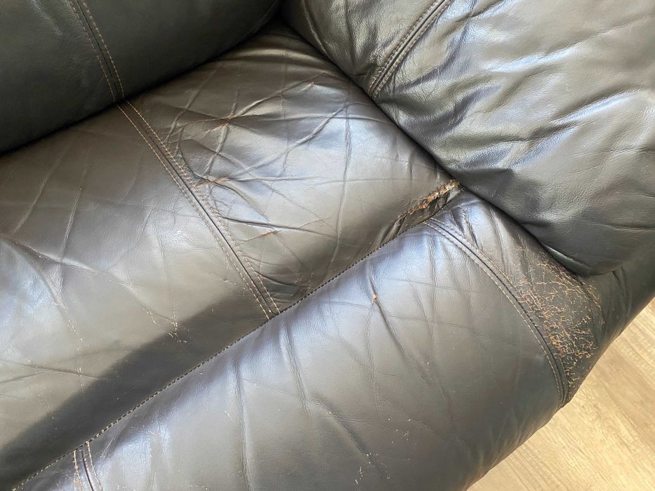 Комплект кожени дивани двойка и тройка