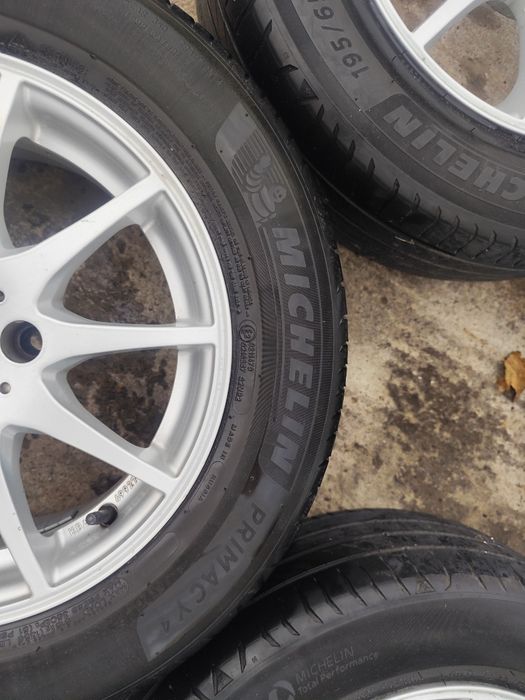 Set 4 jante aluminiu Hyundai, KIA. 5x114,5. Cu anvelope de vară. 195/65R15.