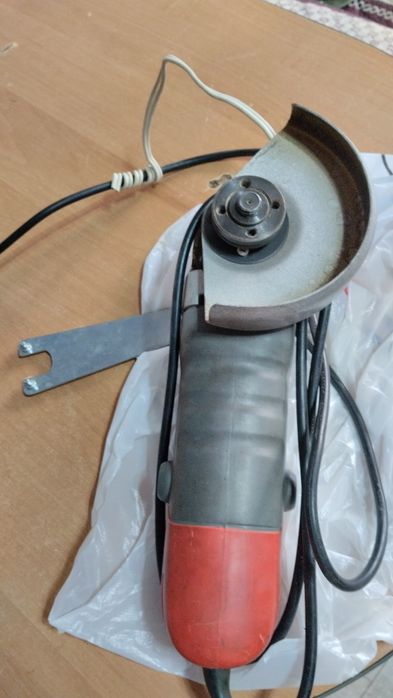 Продам углошлифовальная машинка(УШМ).