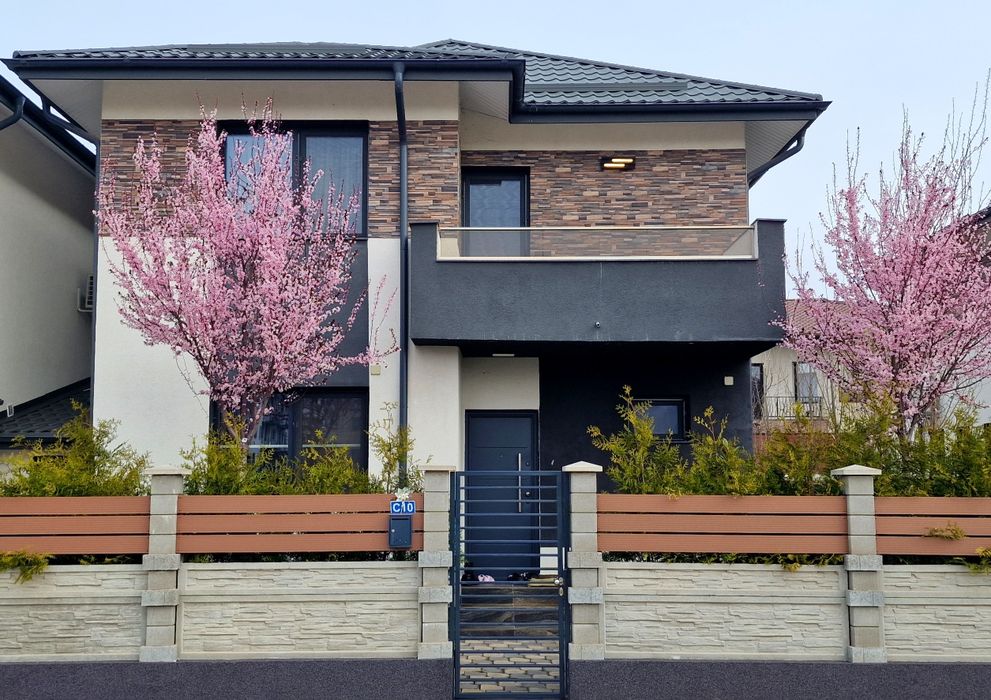 Vand casa 4 camere Chiajna