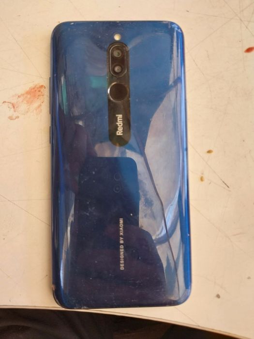 Redmi 8 sotiladi obmen bor 4ga 64