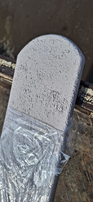 Белгі, могильная доска