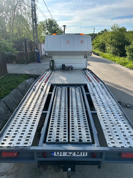 Vand sau schimb  Auto platforma Iveco Daily