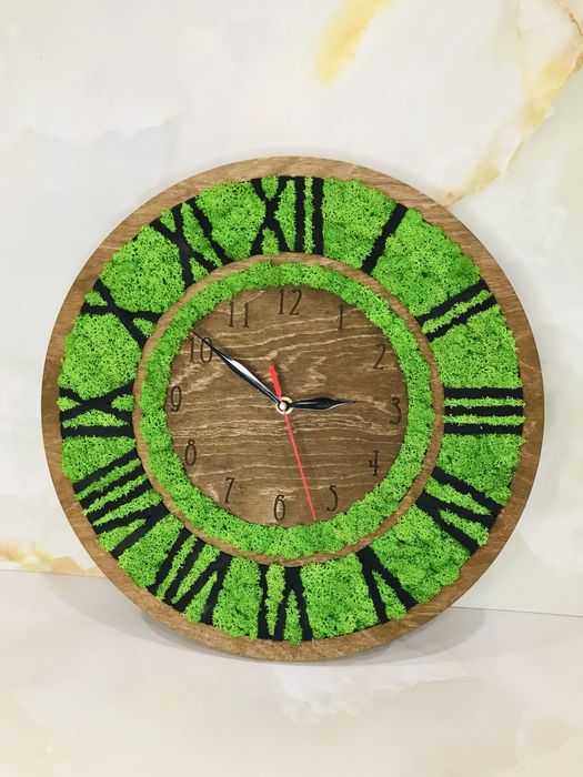 Часовници със скандинавски мъх