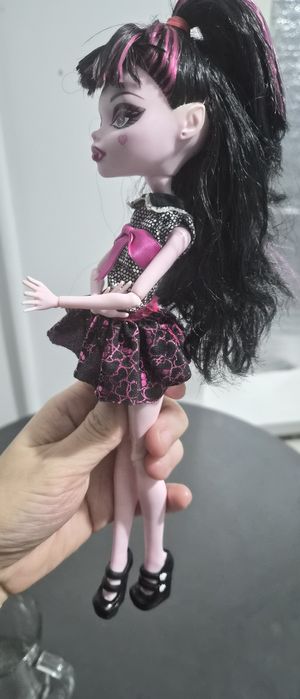 Кукла монстер хай продам
