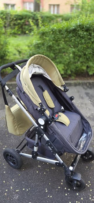 Carucior Coccolle 2 in 1 cu geanta