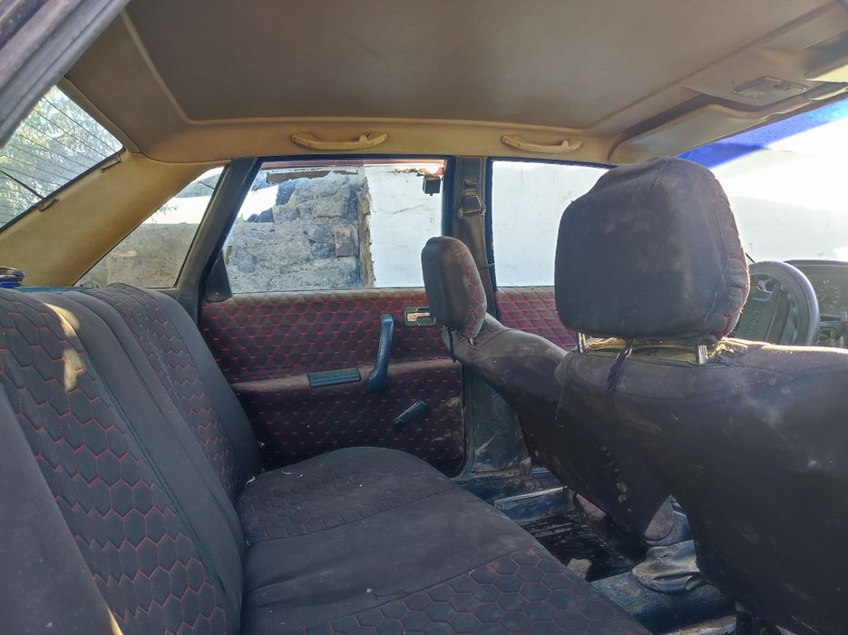 Продам Ауди 100 с3 не находу