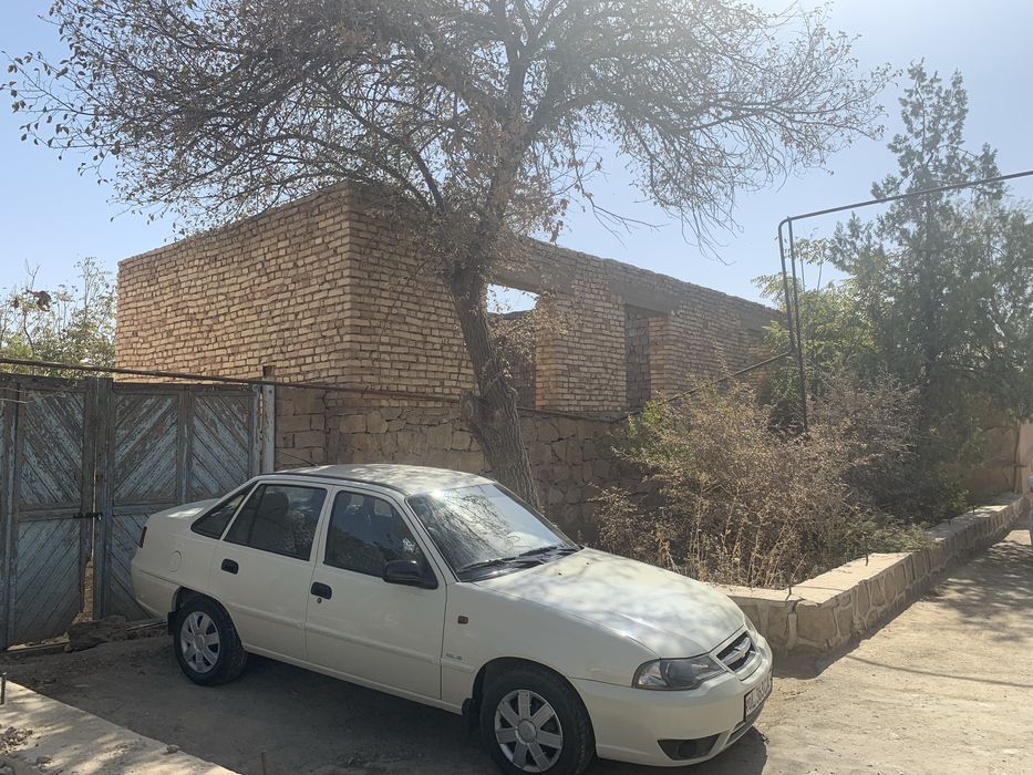 Уй сотилади тезда