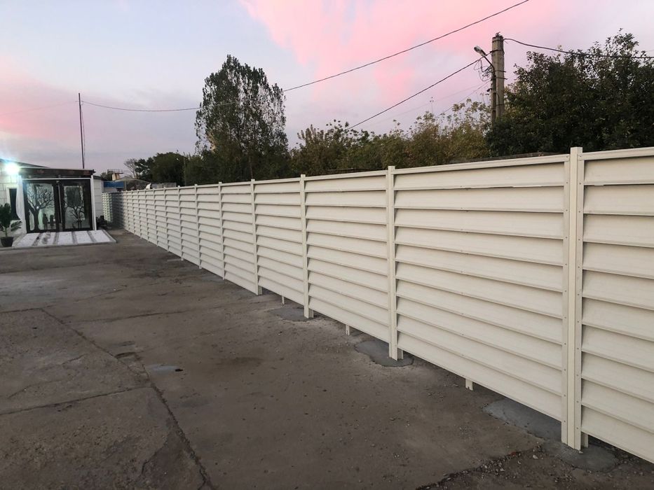 Porti Garduri tip jaluzea