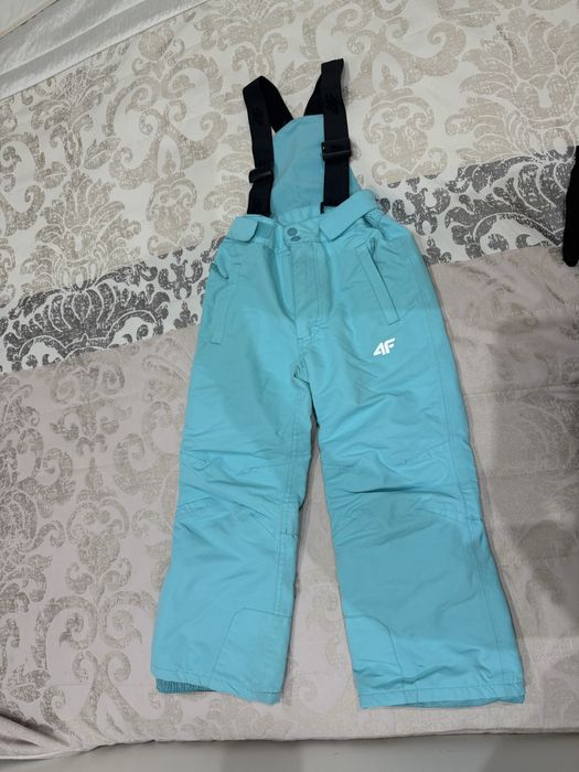 4F - Costum ski fata / baiat 122-128 cm