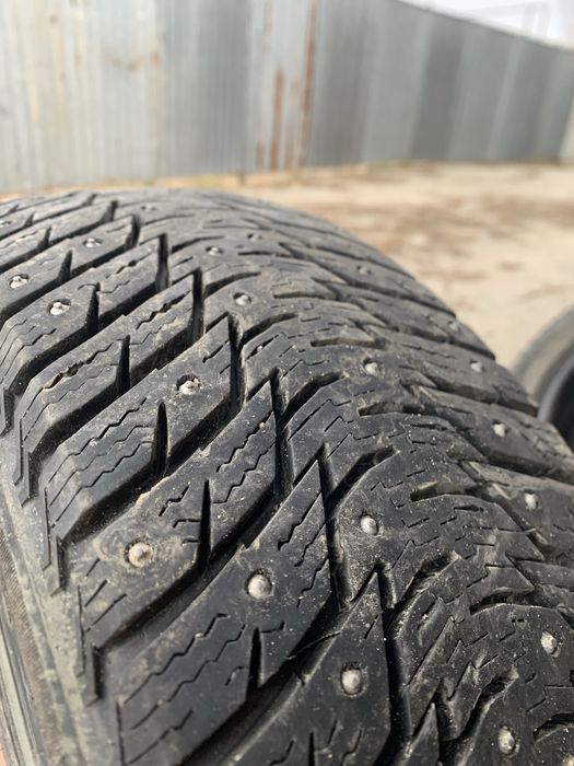 Шипы шины продам отличное качество