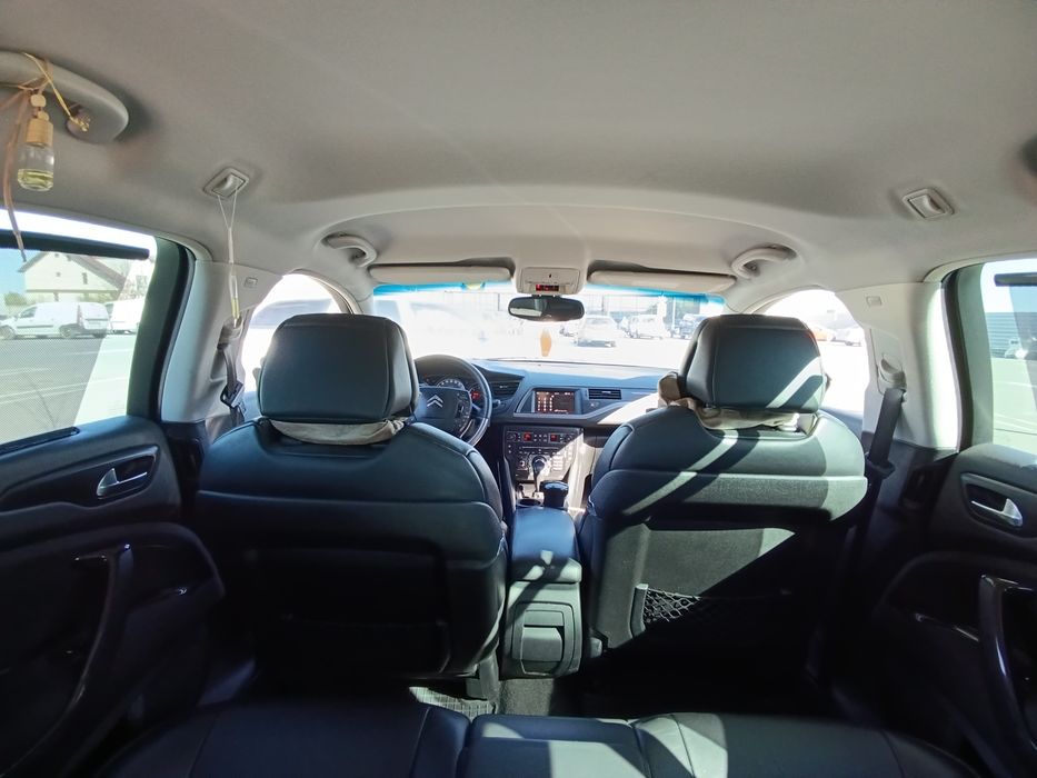 Van Citroen | C5 | 2011 | Cutie Automata AISIN AM6 |