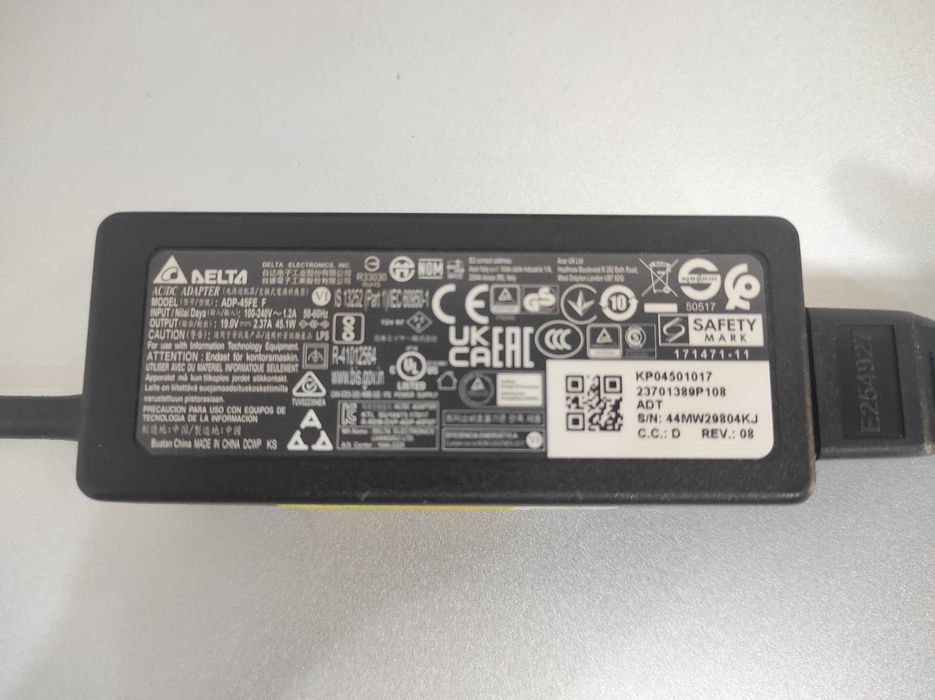 Acer Aspire 3 i7, 16 RAM, 512 SSD