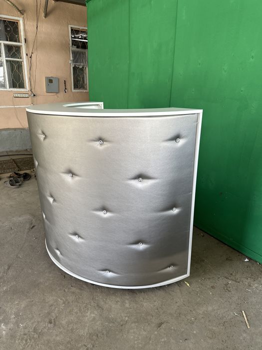 Ресепшен в салом или офис